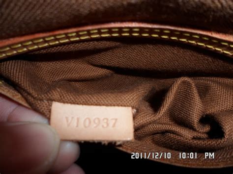 how to check louis vuitton serial number